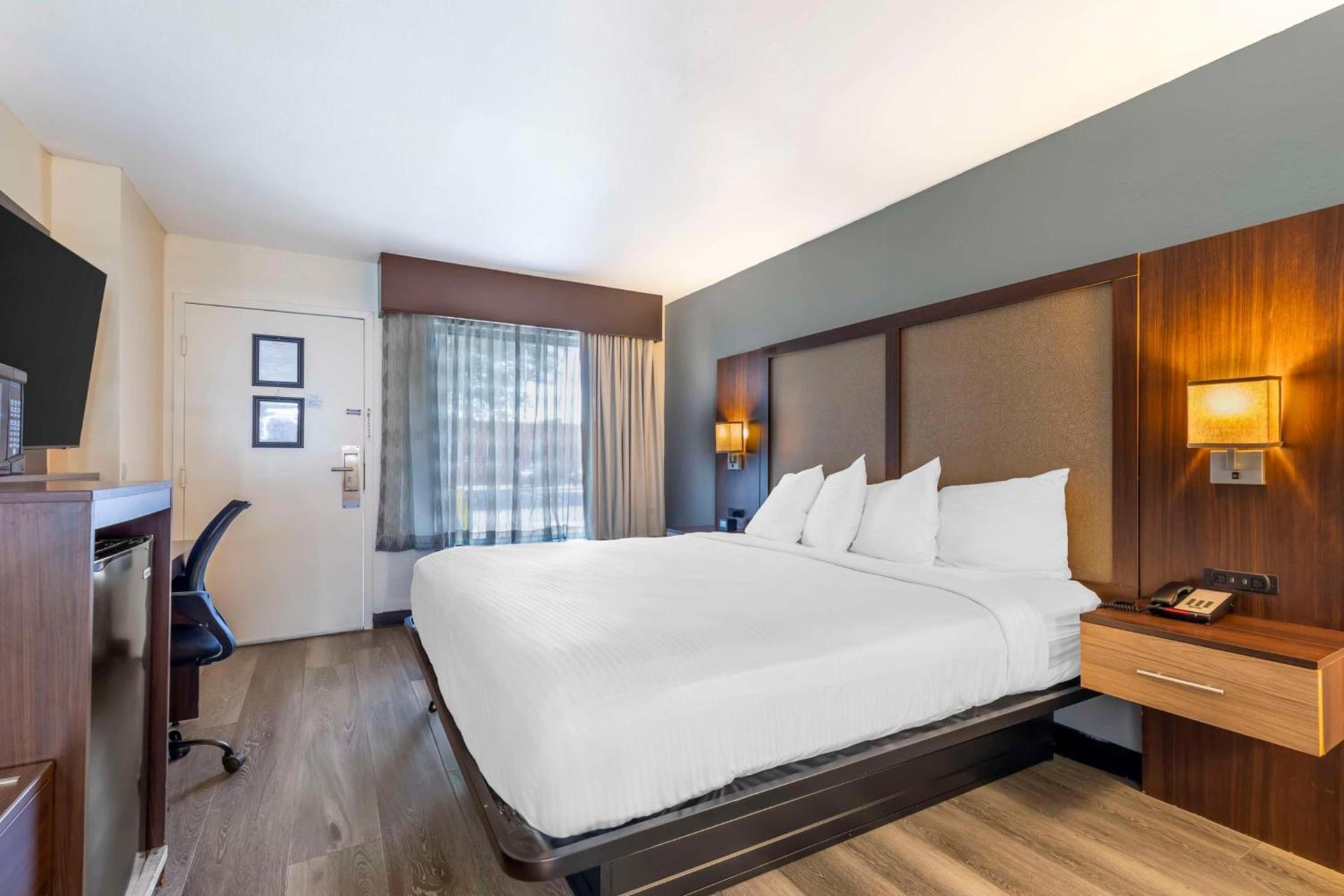 Best Western Salisbury Plaza photo 4