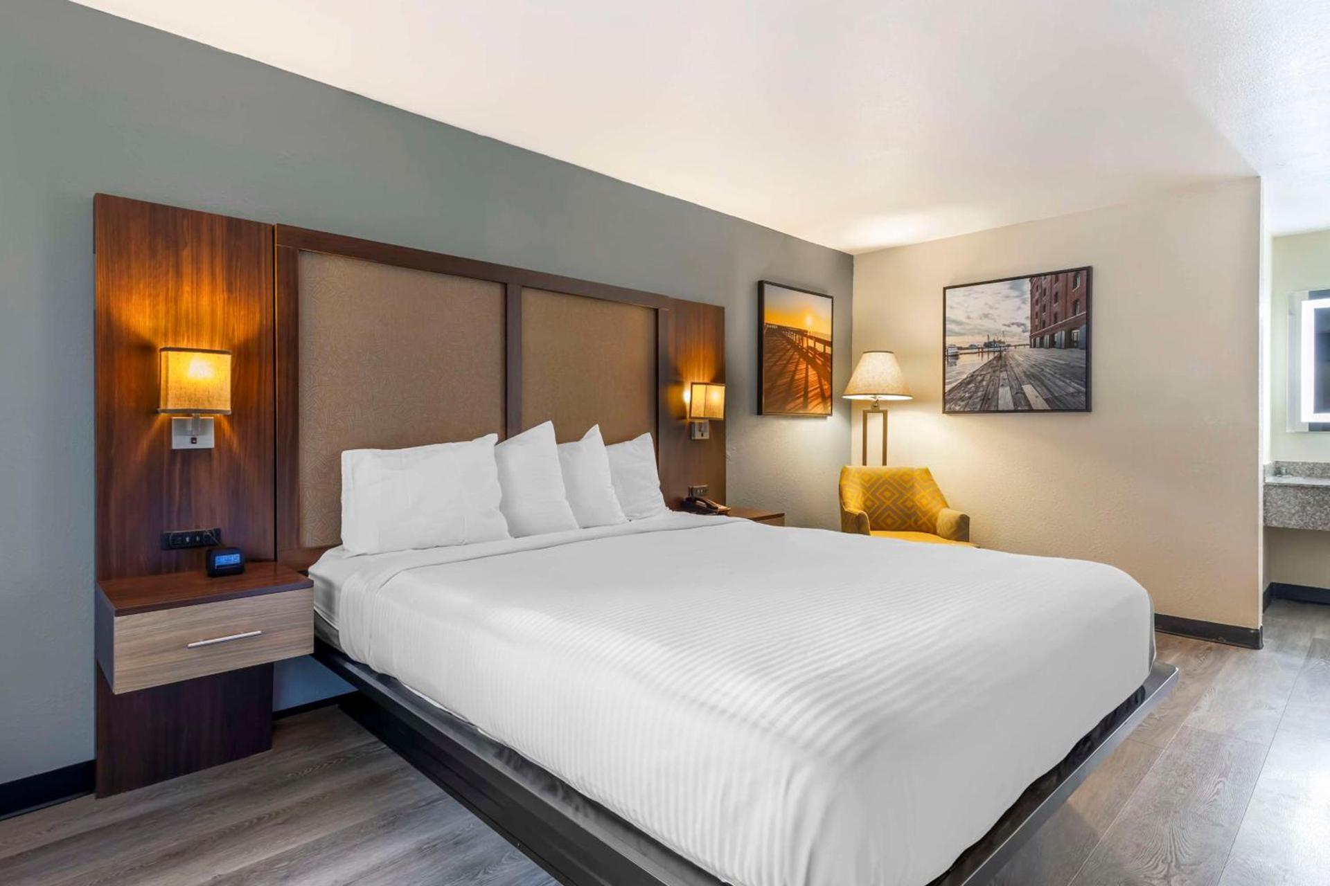 Best Western Salisbury Plaza photo 14