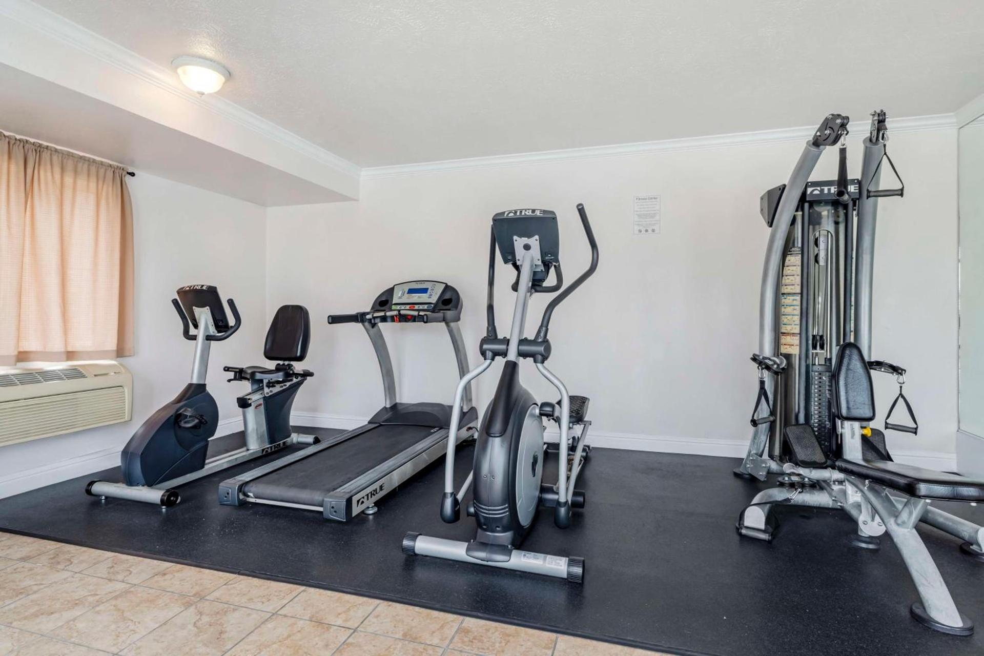 Best Western Salinas Monterey photo 12