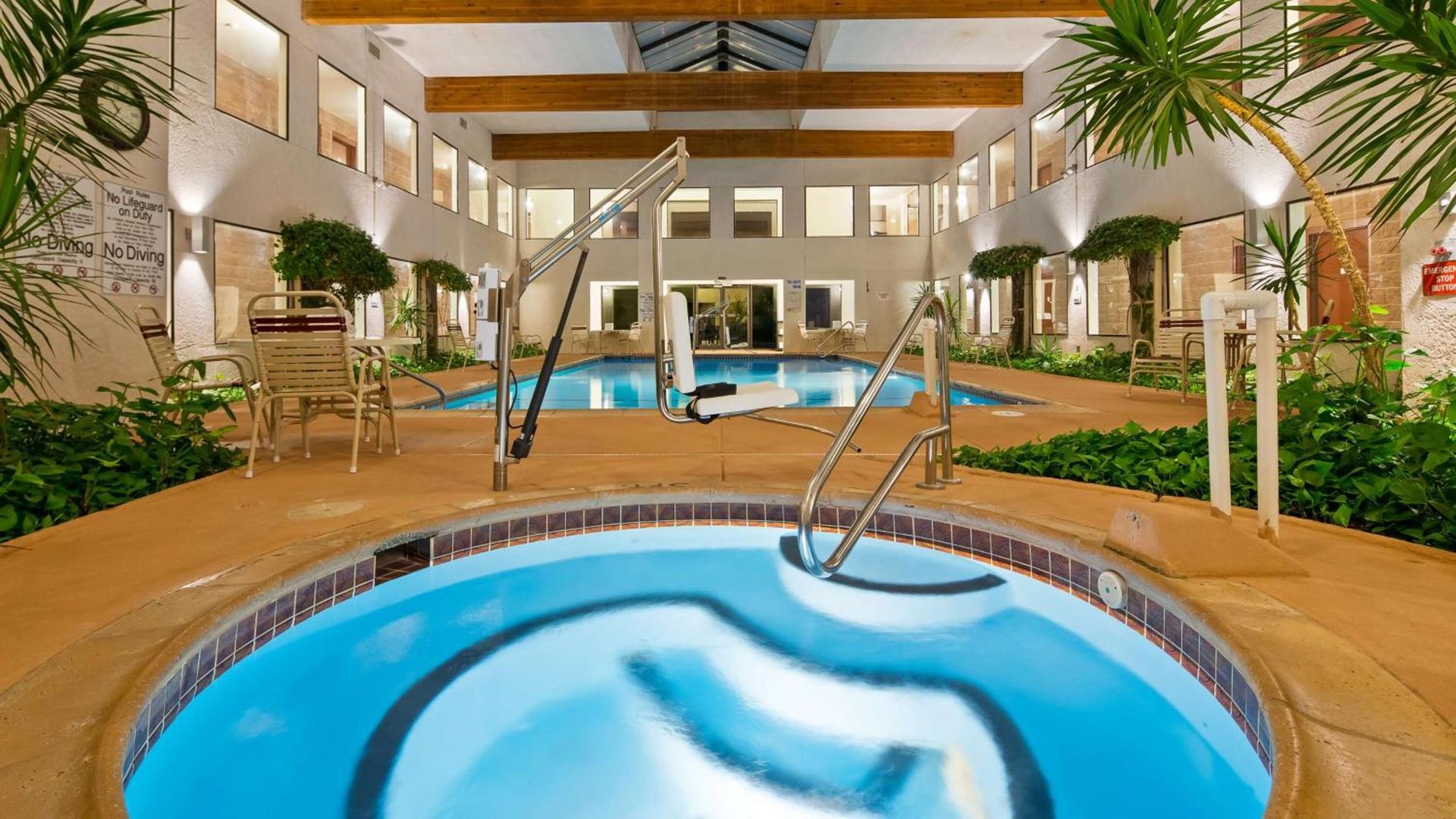 Best Western Pecos Inn photo 37