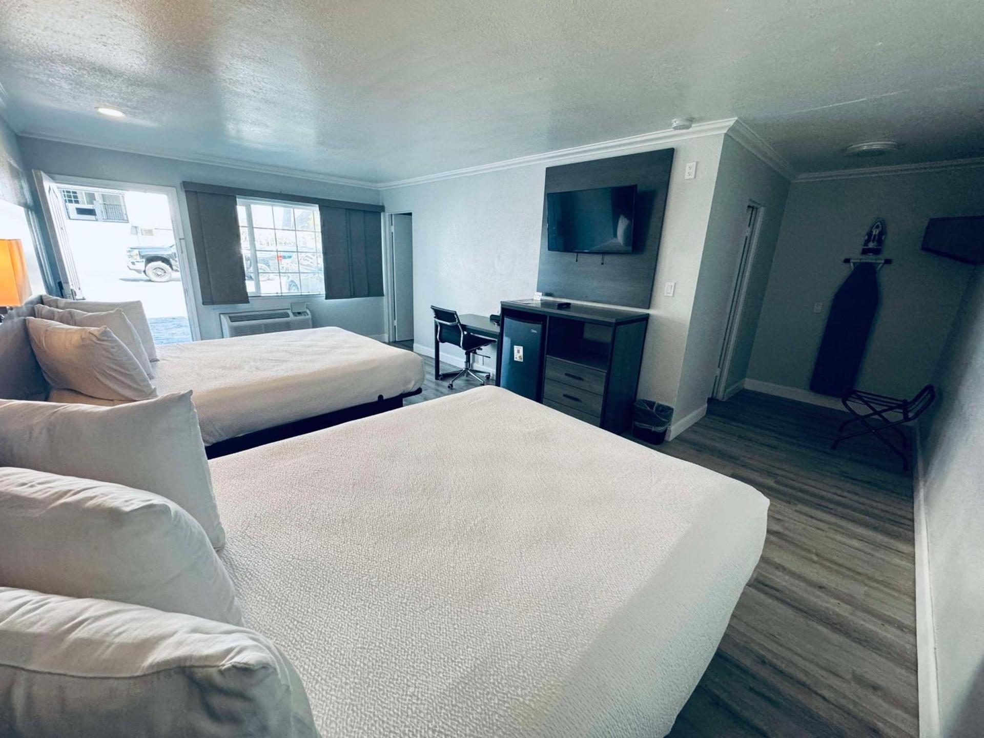 SureStay by Best Western Fresno Central photo 19