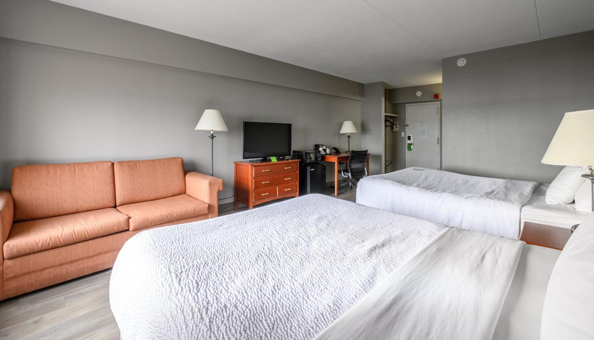 La Quinta by Wyndham New Haven photo 44