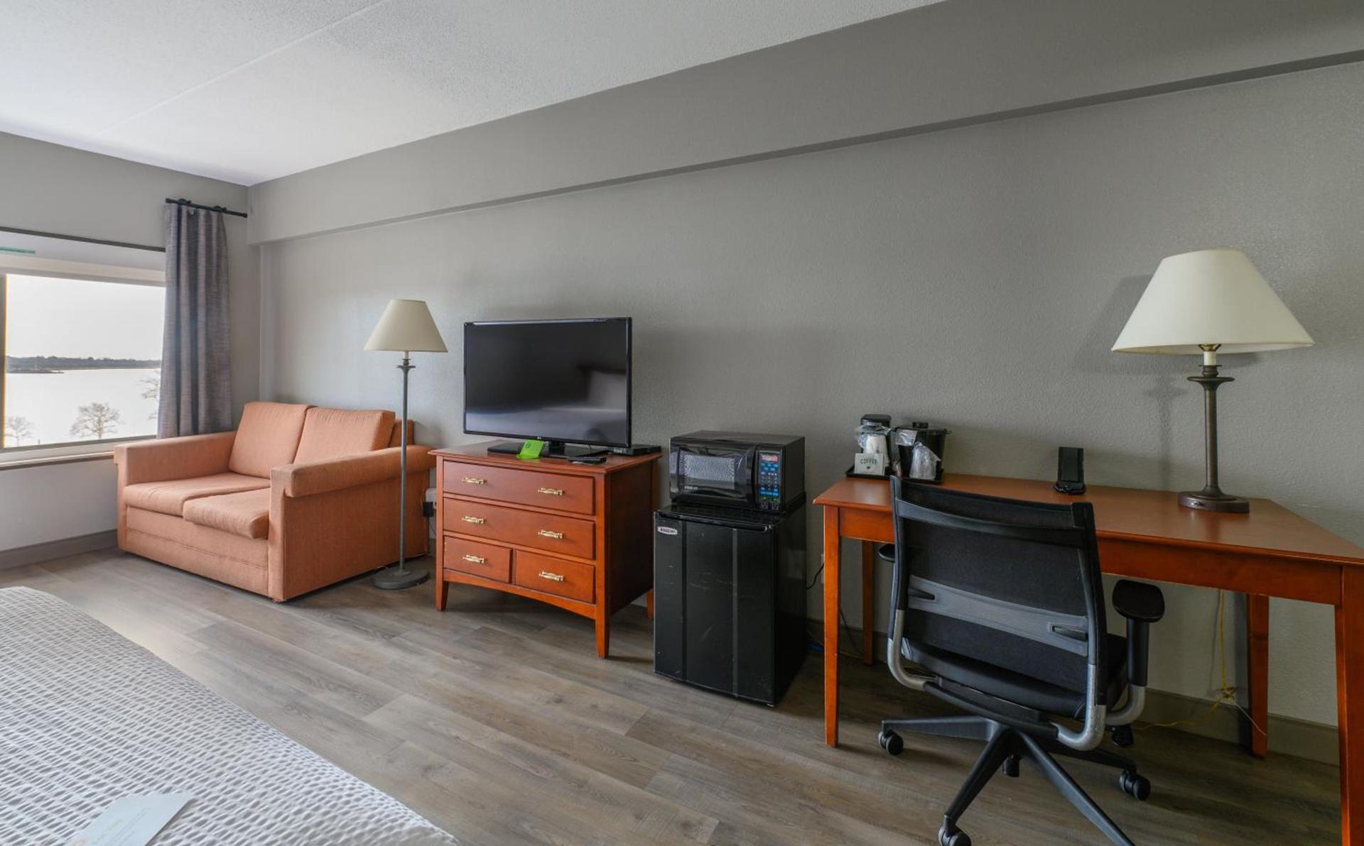La Quinta by Wyndham New Haven photo 45