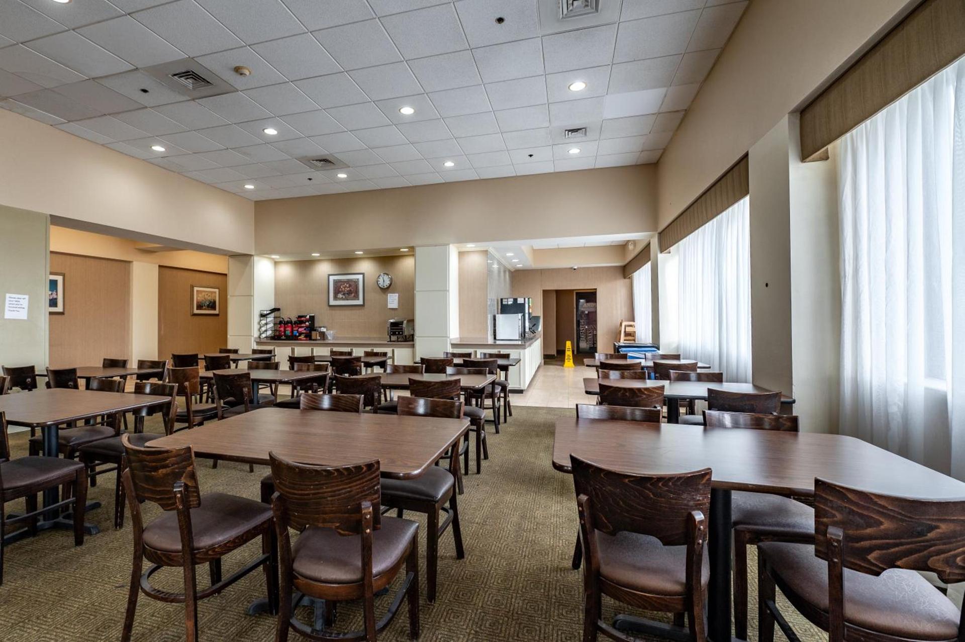 La Quinta by Wyndham New Haven photo 57
