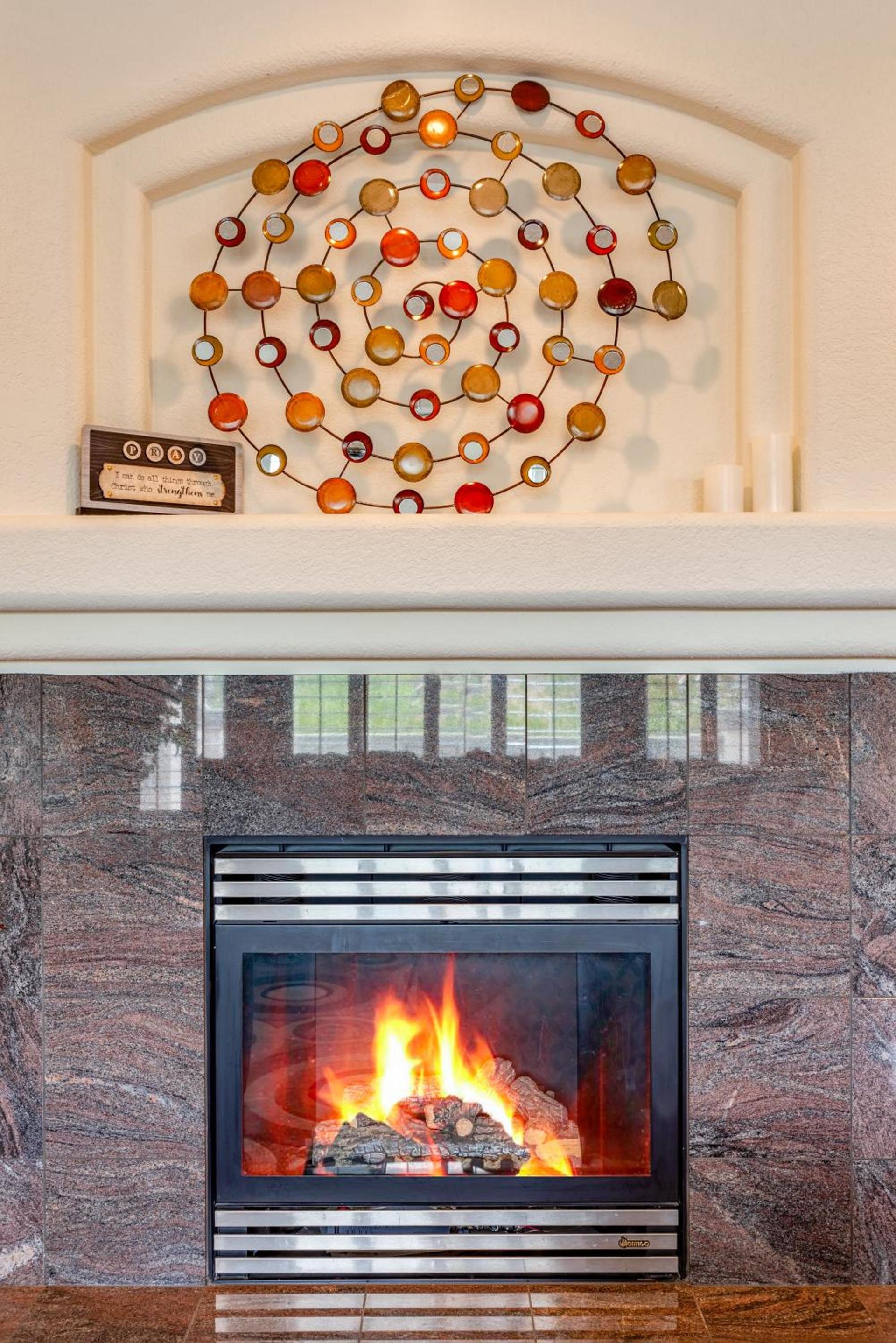Cozy Winter Escape Scenic View, Luxury, Pool Tabl photo 23