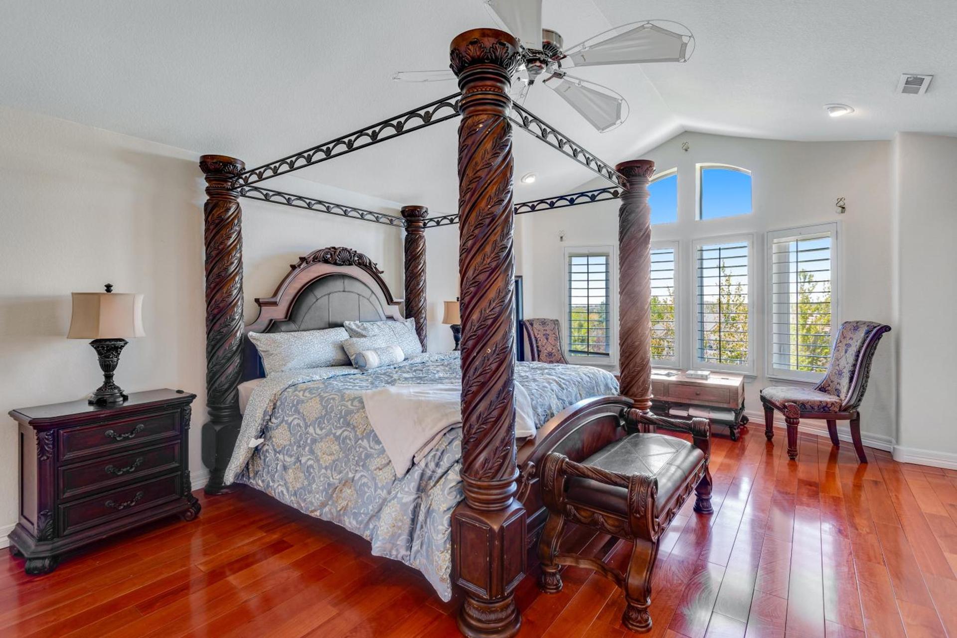 Cozy Winter Escape Scenic View, Luxury, Pool Tabl photo 29