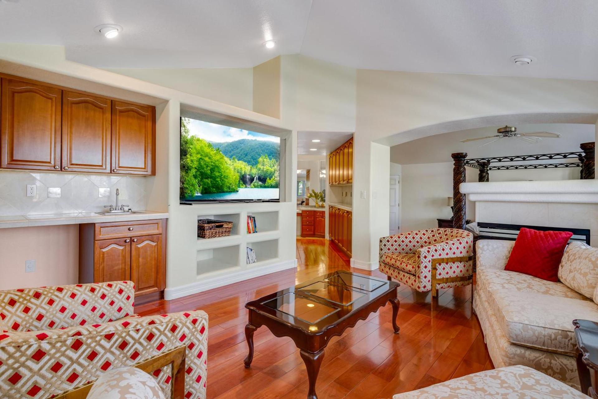 Cozy Winter Escape Scenic View, Luxury, Pool Tabl photo 31