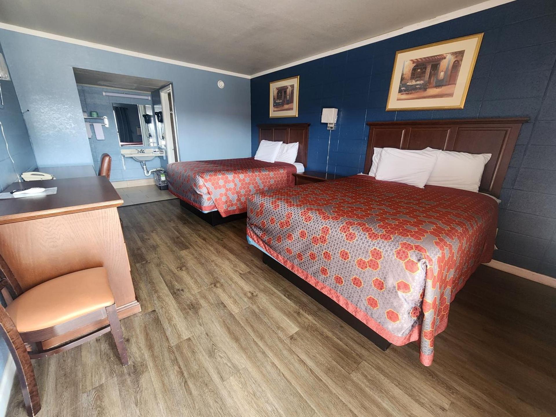 Guest House Motel photo 12