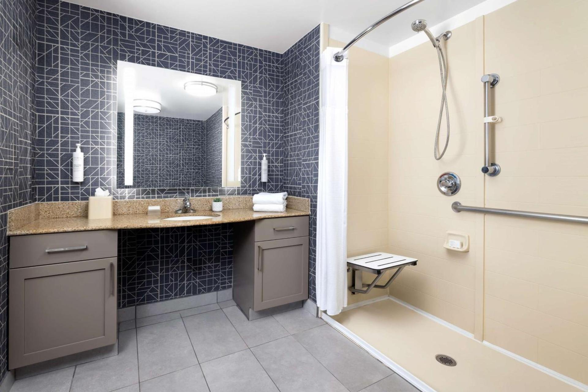 Homewood Suites by Hilton Sacramento/Roseville photo 41