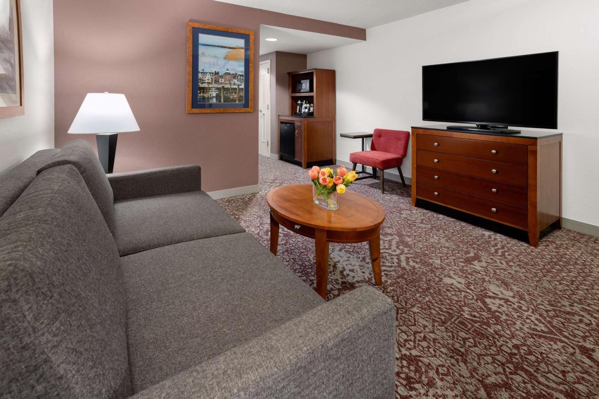 Hilton Garden Inn Milford photo 40