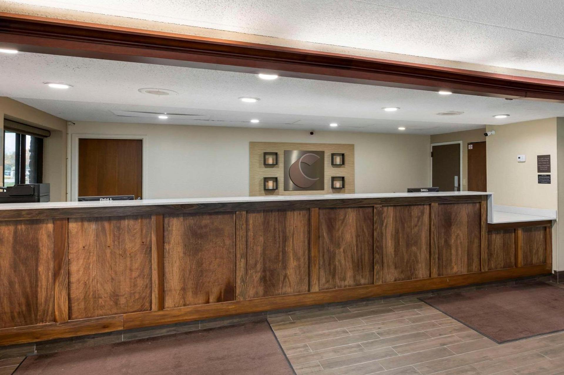 Comfort Inn & Suites Indianapolis Northwest - College Park photo 8