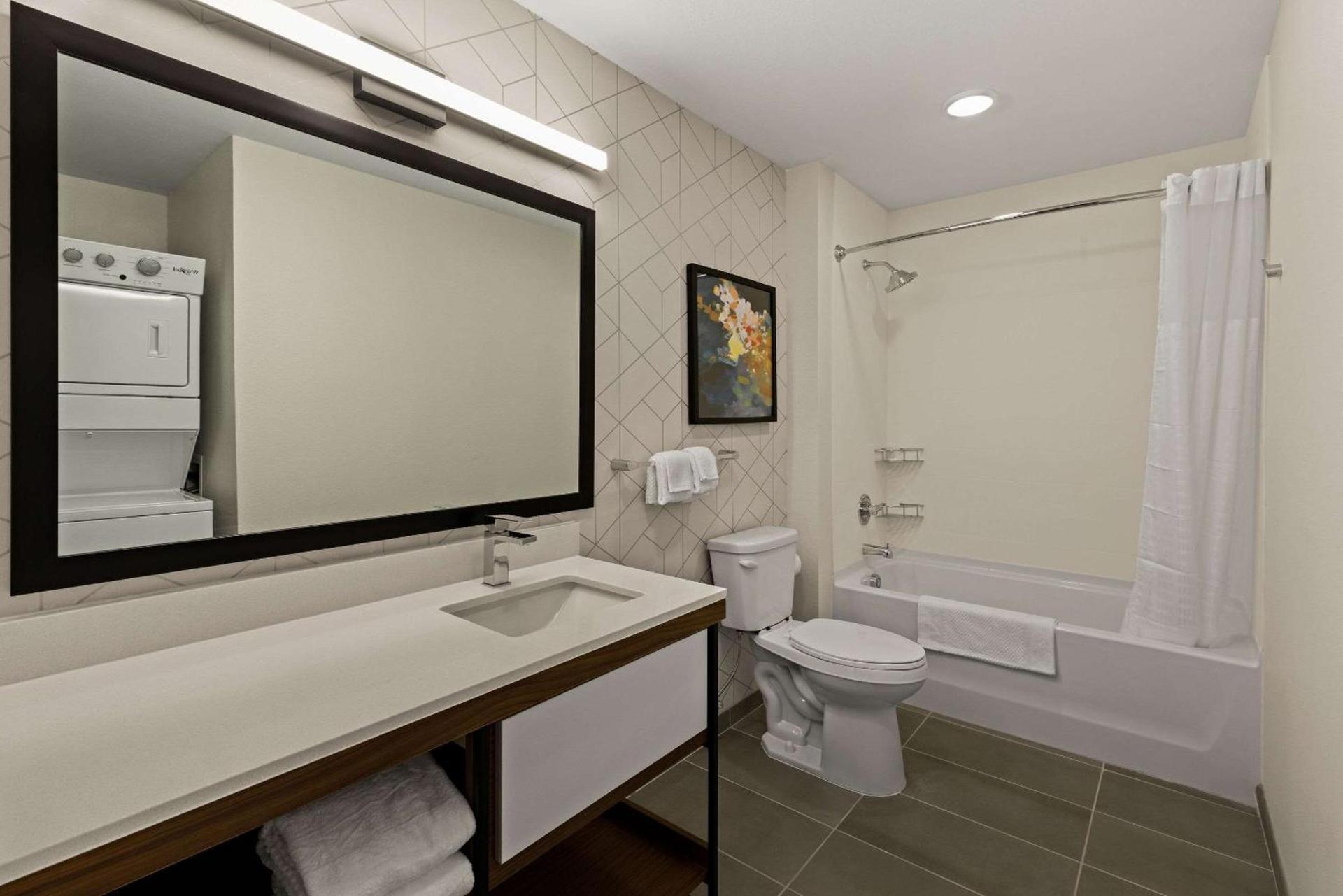 Everhome Suites Atlanta Newnan photo 9
