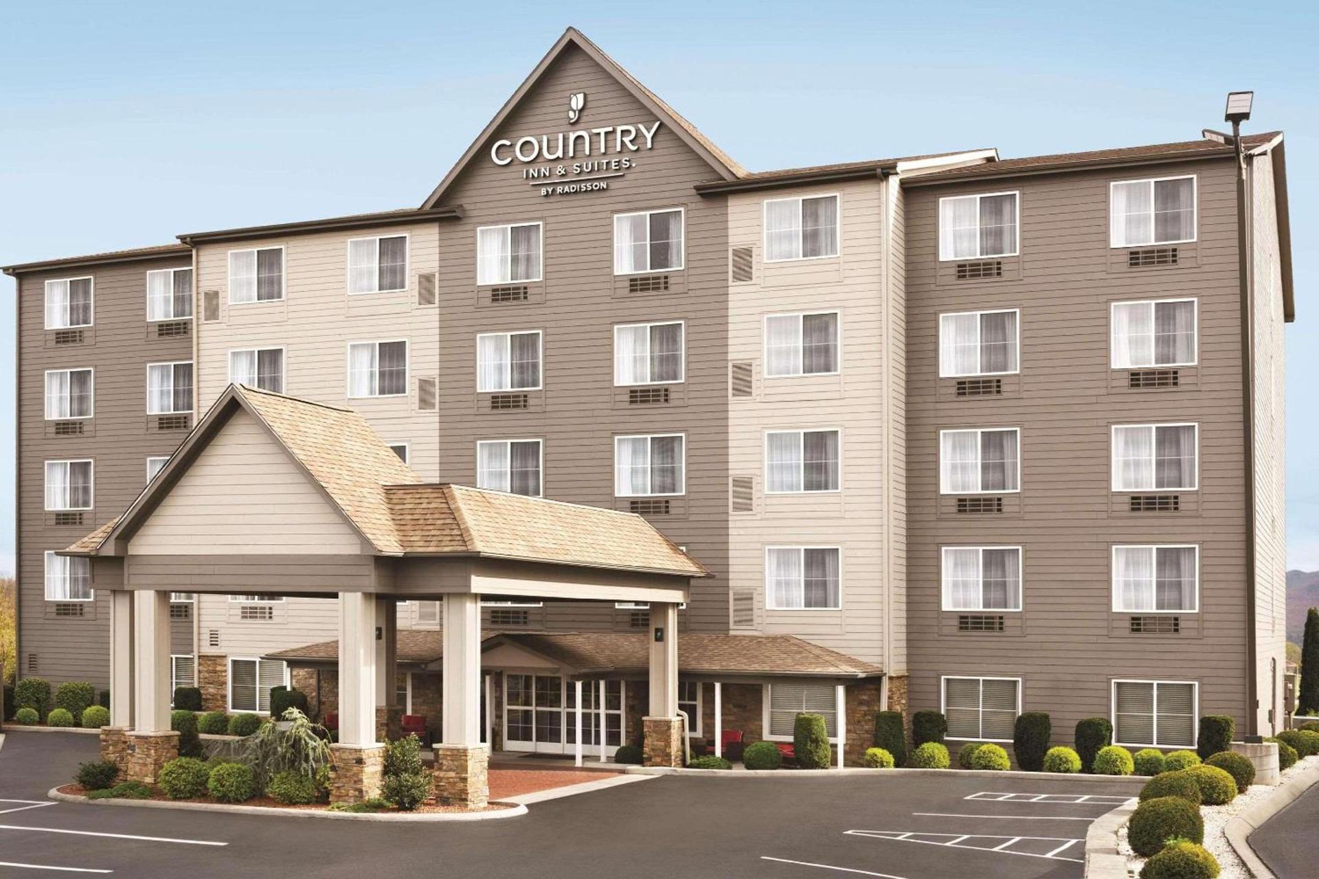 Country Inn & Suites by Radisson, Wytheville, VA — hotel in Wytheville