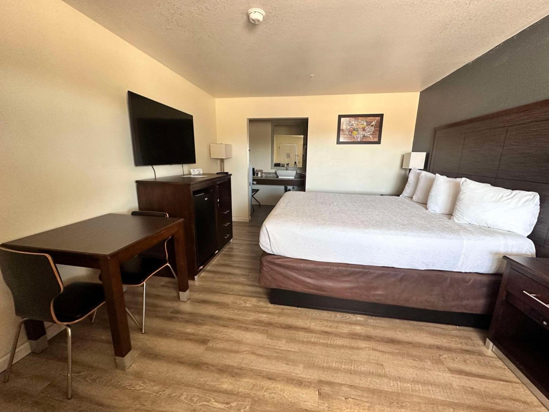 SureStay Hotel by Best Western Williams photo 28