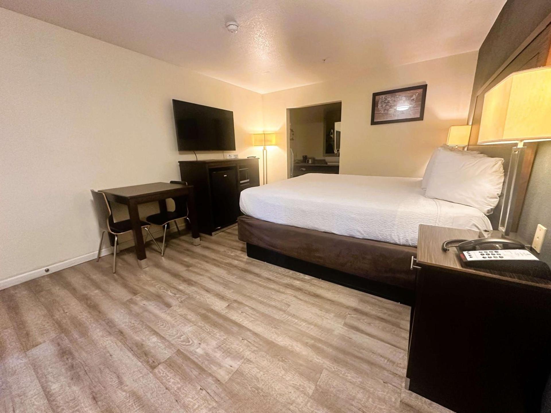 SureStay Hotel by Best Western Williams photo 29