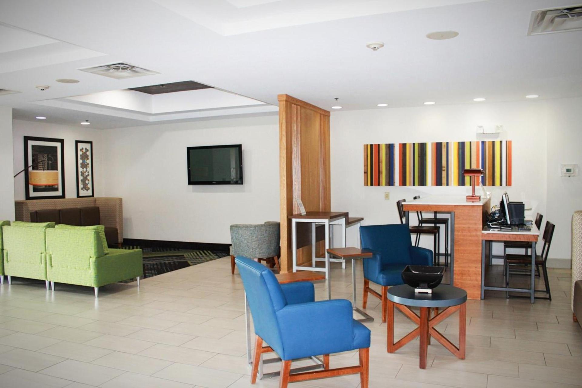 Holiday Inn Express McComb by IHG photo 25