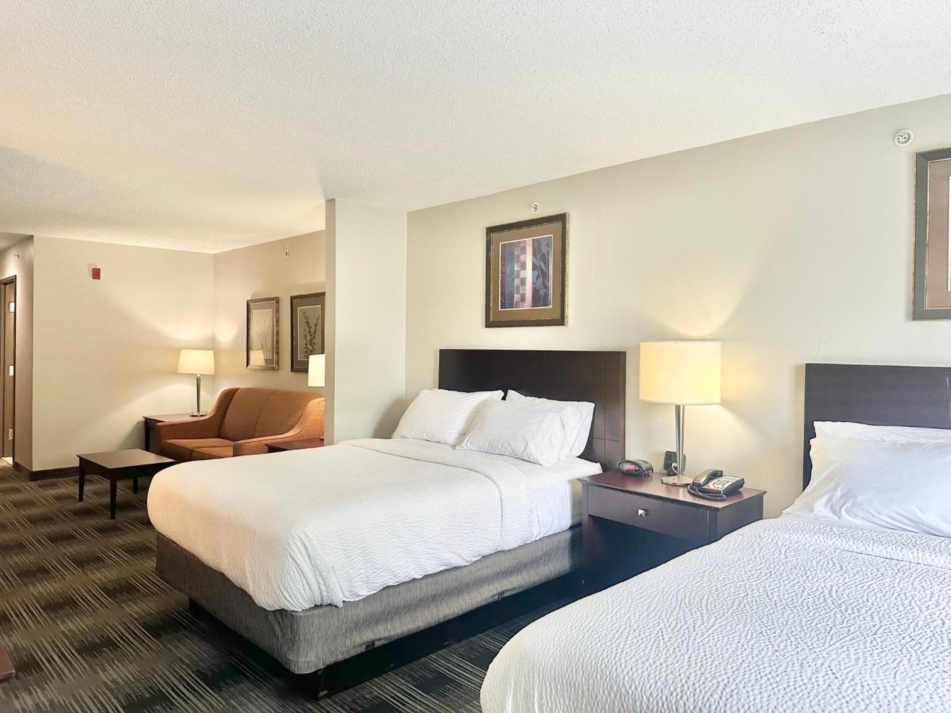 Holiday Inn Express & Suites Meriden by IHG photo 41
