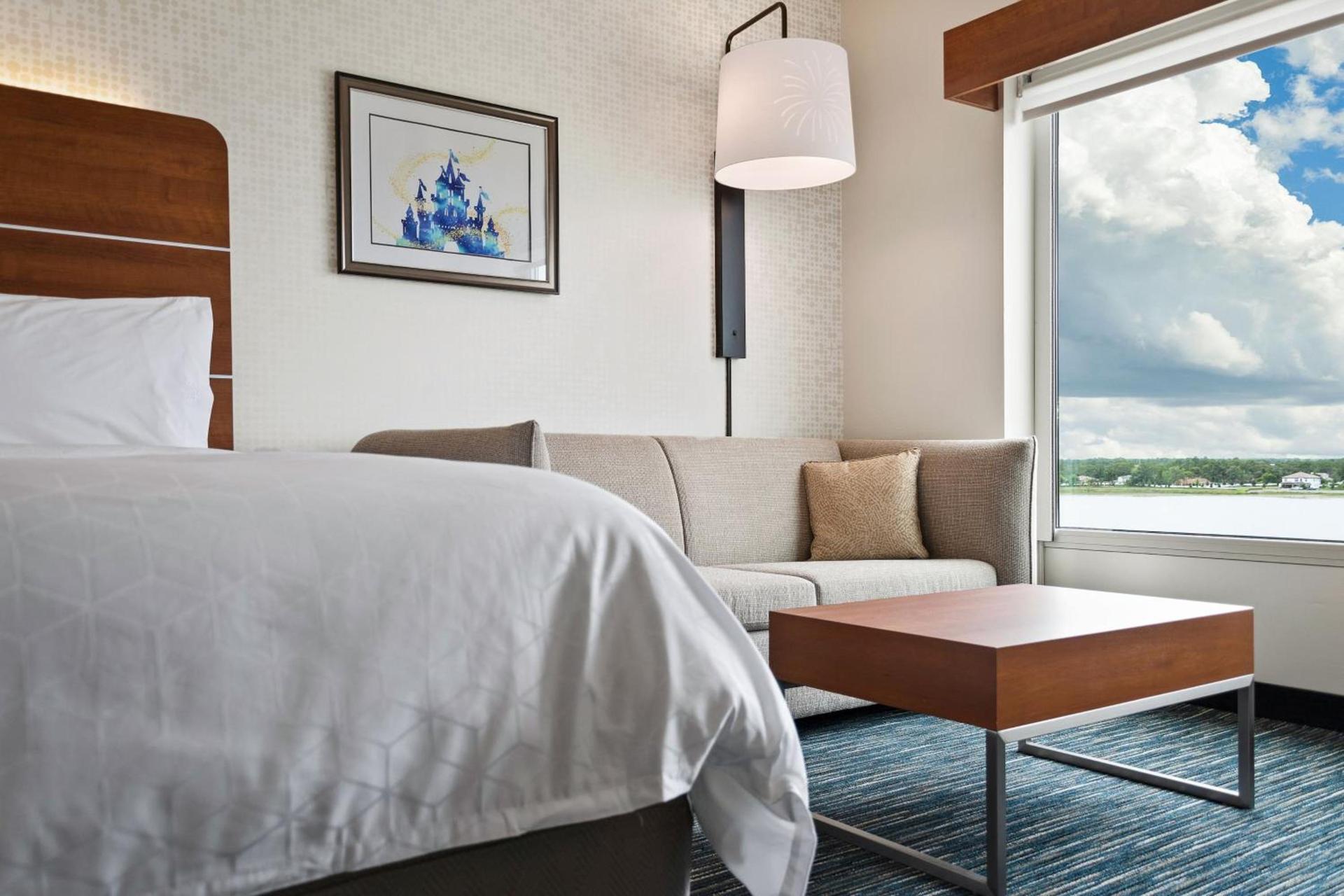 Holiday Inn Express & Suites Orlando- Lake Buena Vista by IHG photo 35