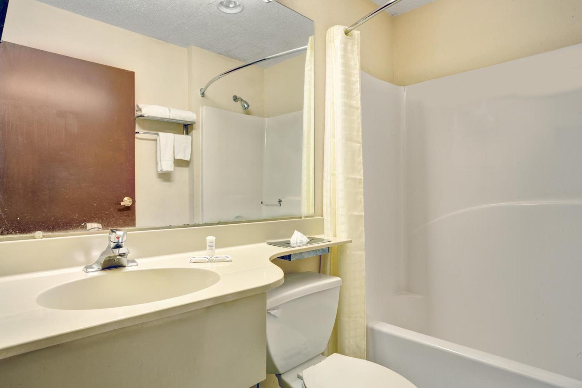 Stay Express inn and Suites Atlanta Union City photo 19