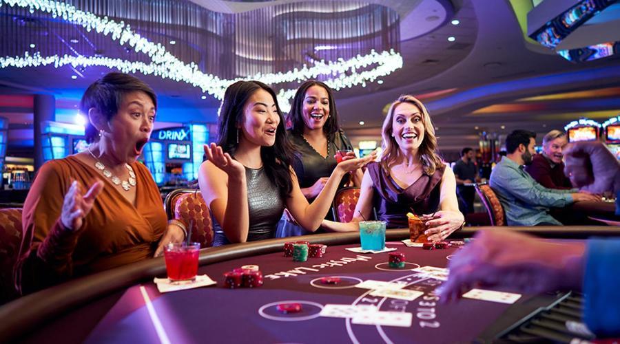 Mystic Lake Casino Hotel photo 27