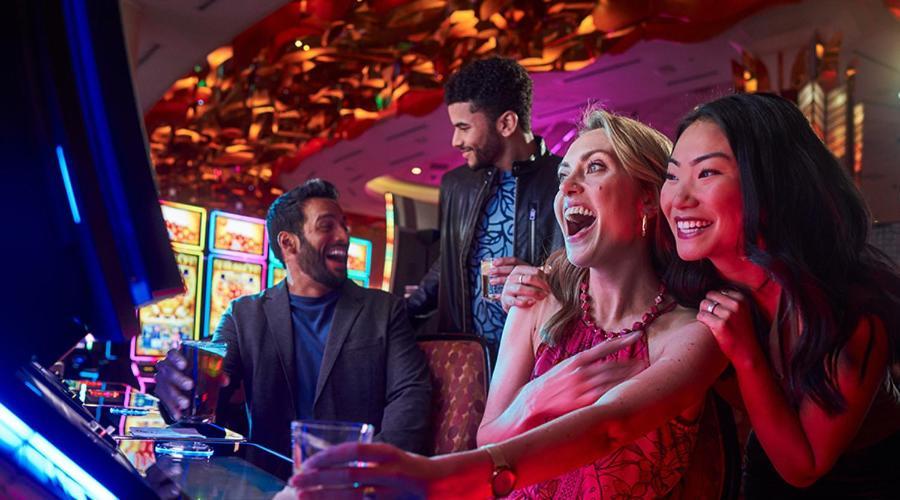 Mystic Lake Casino Hotel photo 28