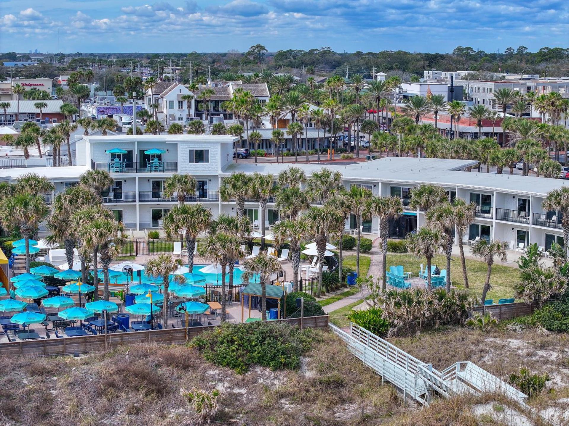 Seahorse Oceanfront Inn photo 38