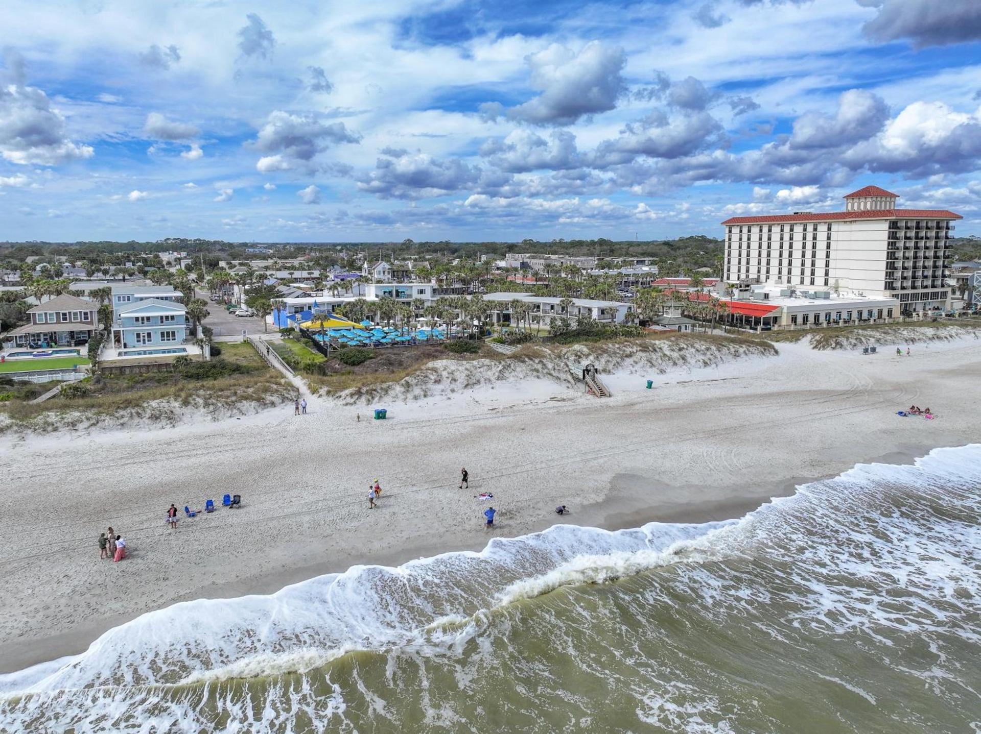 Seahorse Oceanfront Inn photo 42