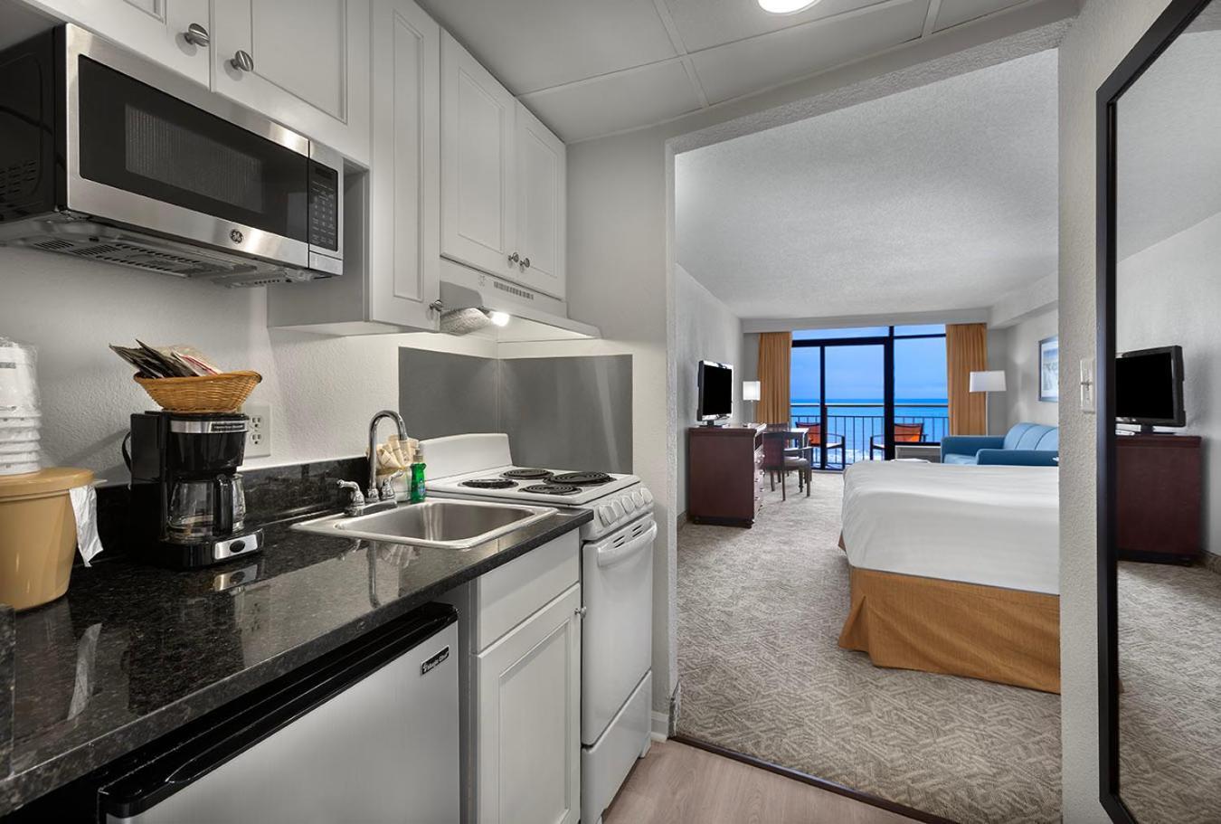 Best Western Ocean Sands Beach Resort photo 29