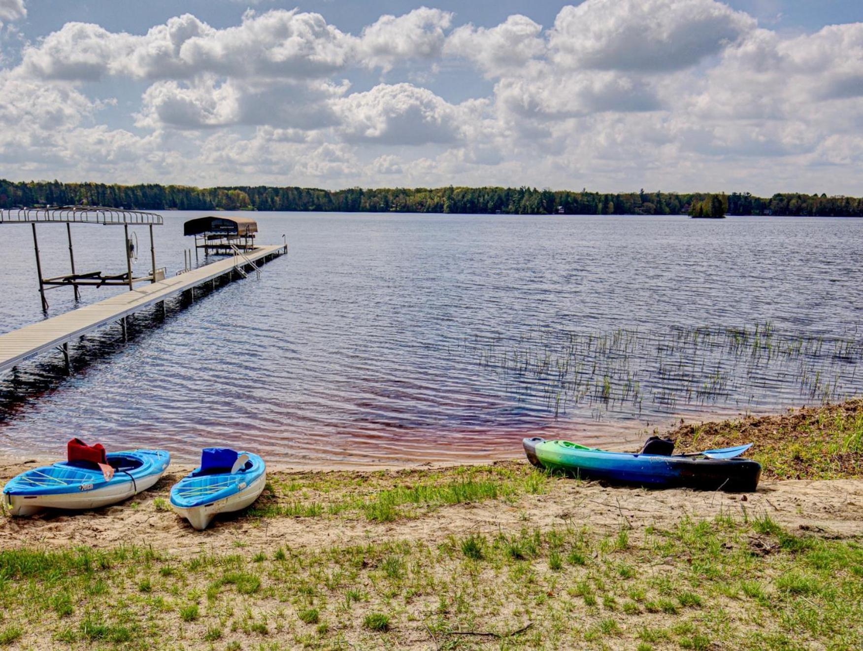 Sabel's Retreat On Summit Lake photo 46