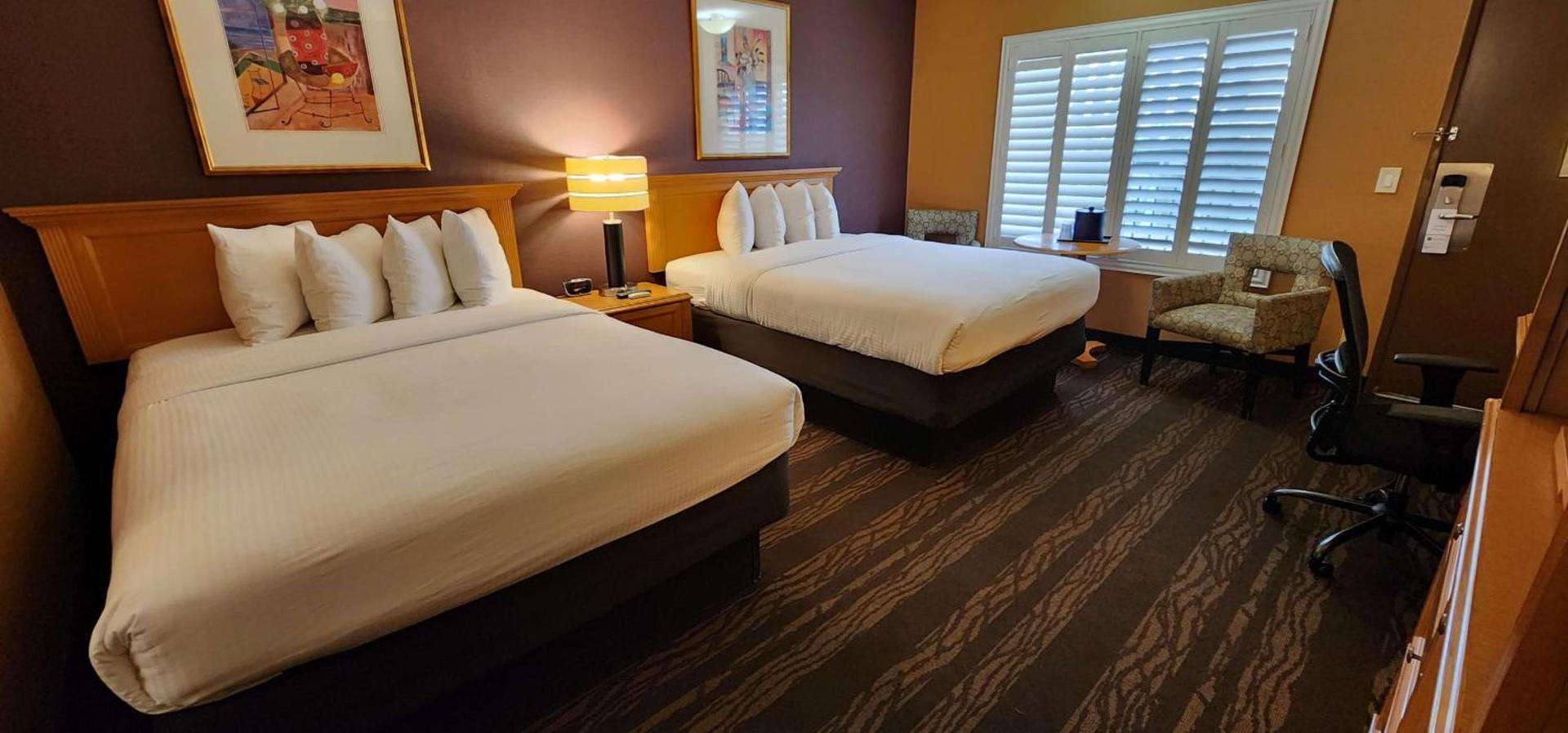 Best Western Plus Stovall's Inn photo 48