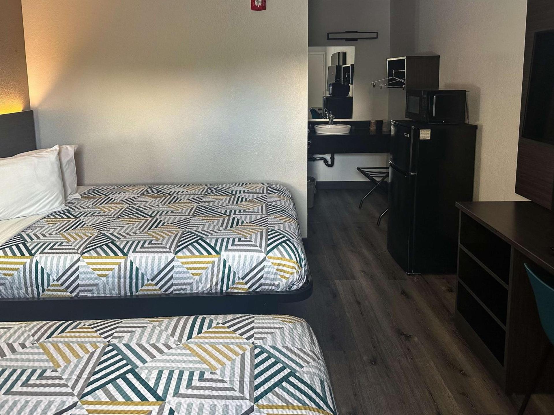 Motel 6-Kissimmee, FL - Orlando photo 27