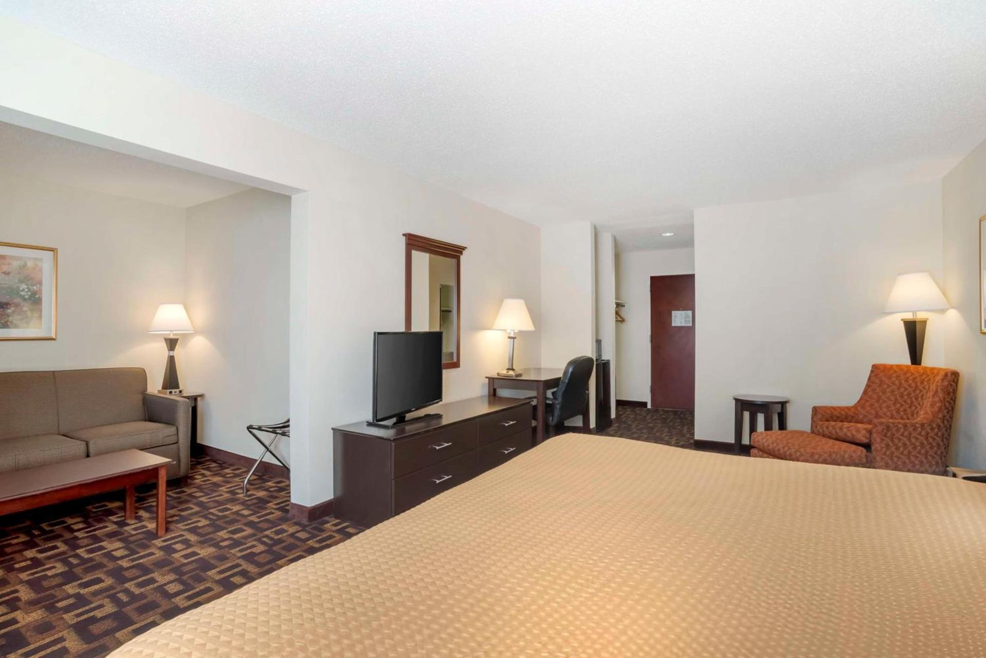 Best Western Carowinds photo 23