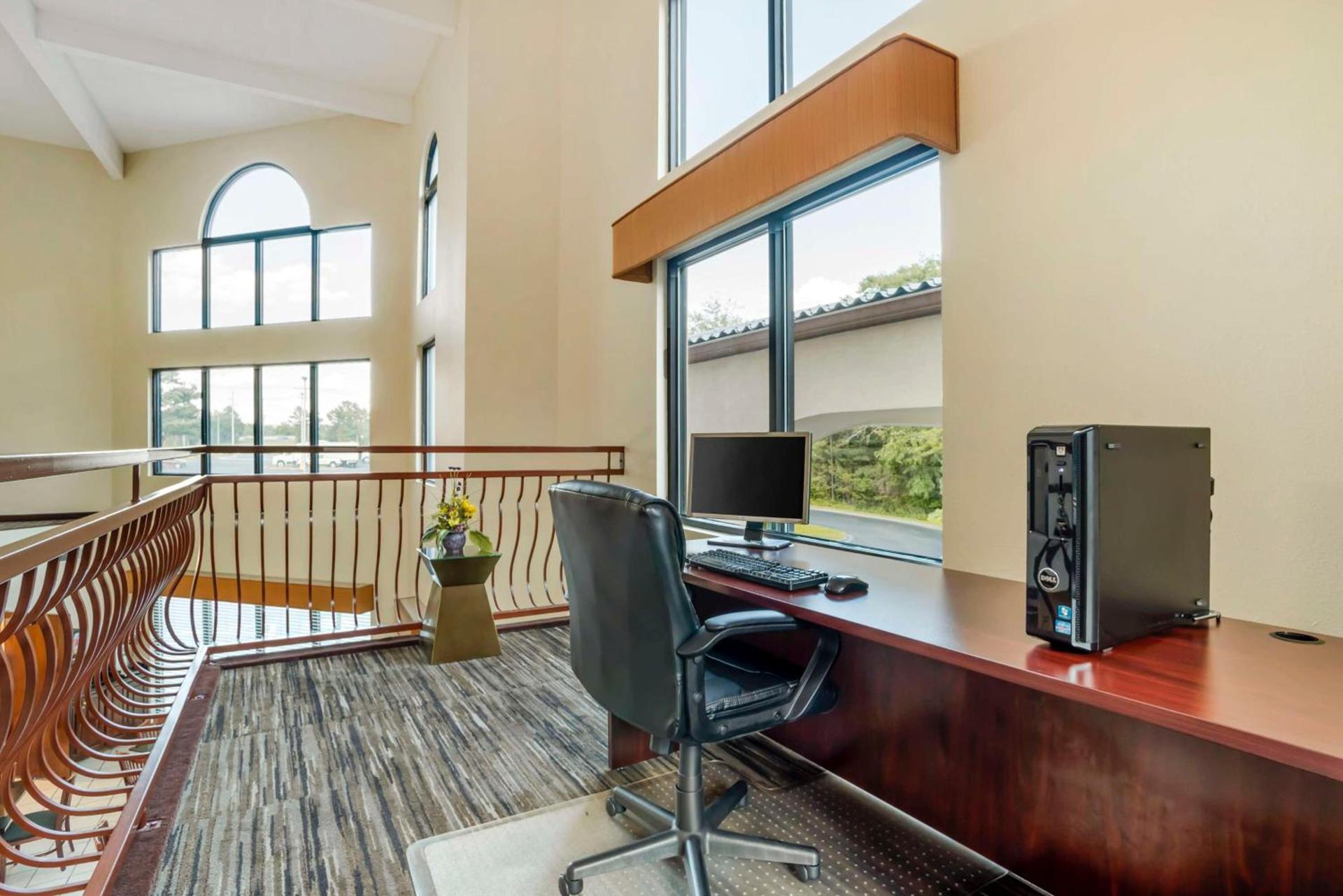 Best Western Carowinds photo 29