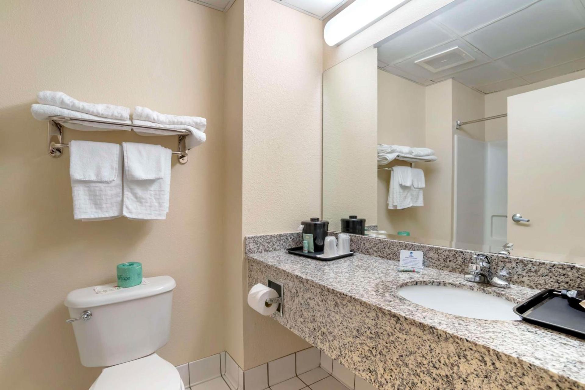 Best Western Carowinds photo 27