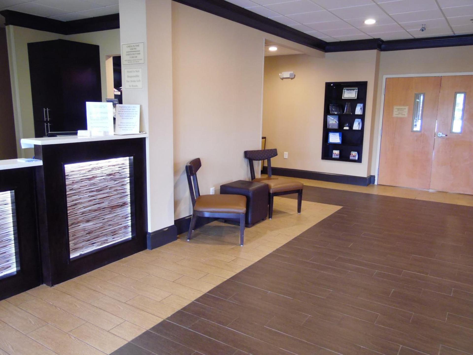 Baymont by Wyndham Augusta Riverwatch photo 41