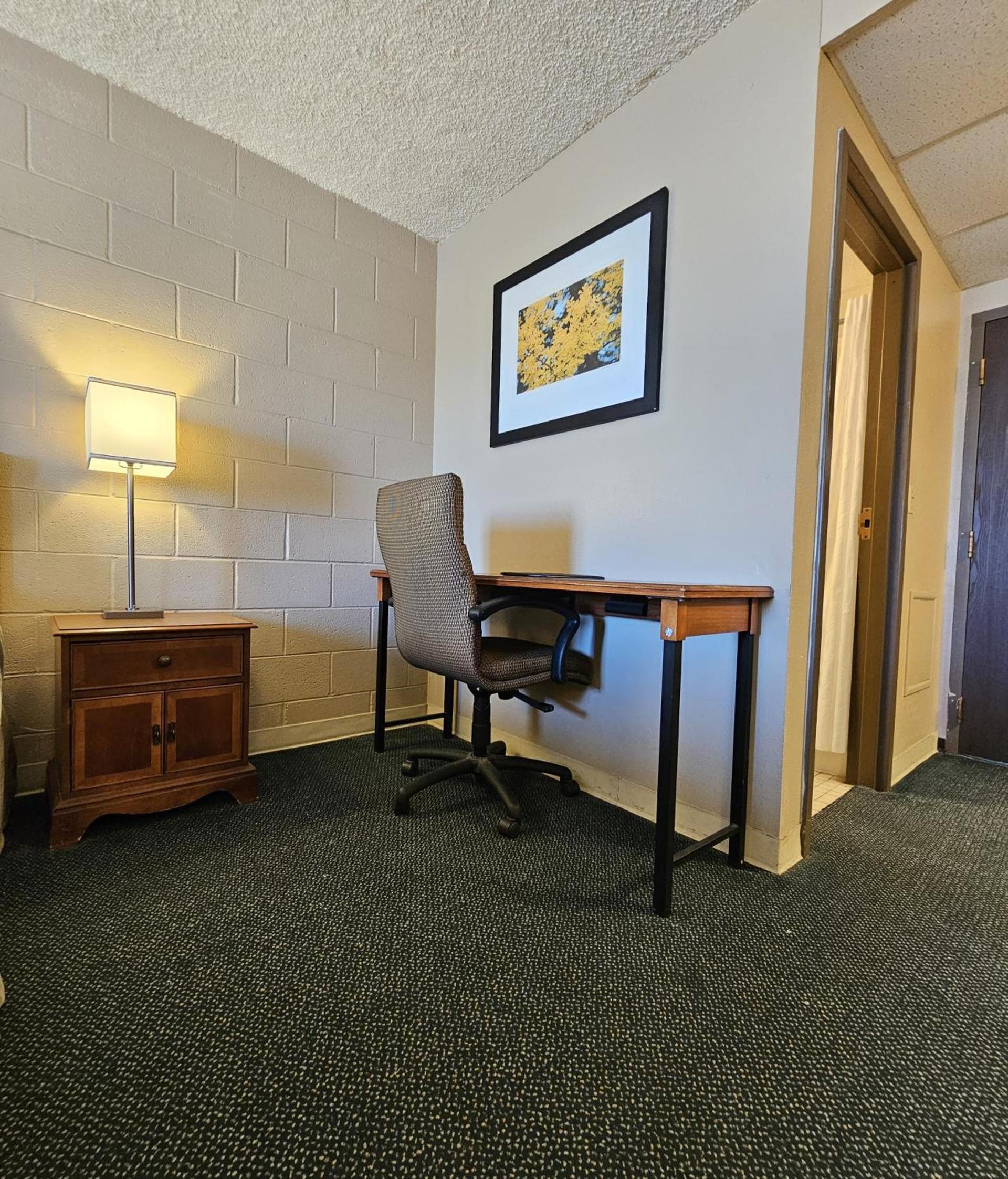 1st Choice Inn Rawlins photo 9