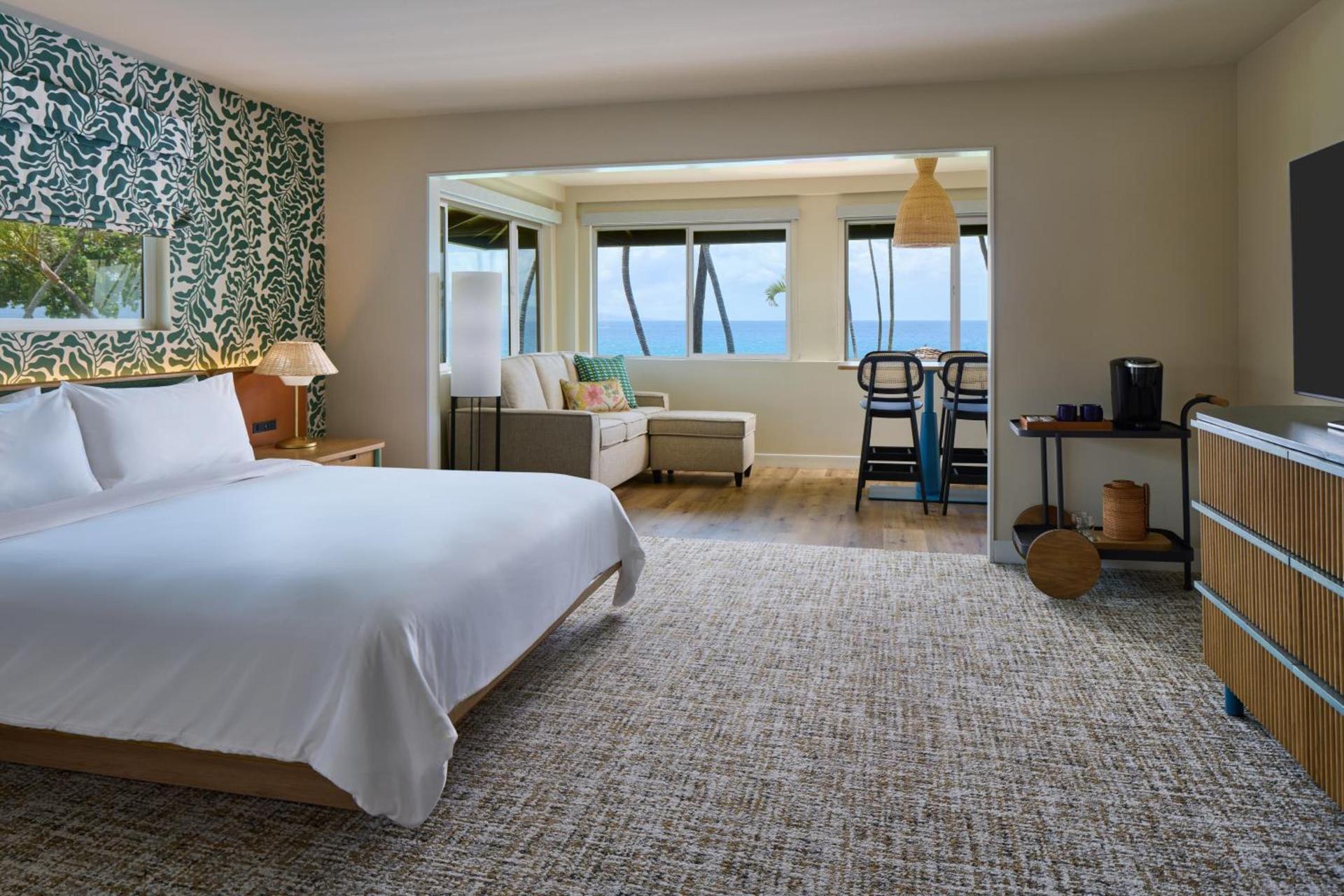 Royal Lahaina Resort & Bungalows photo 4
