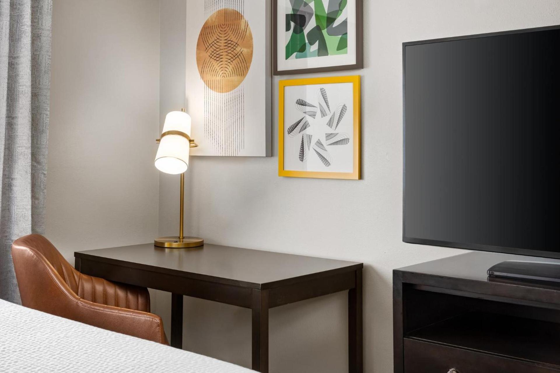 Holiday Inn & Suites Albuquerque Airport by IHG photo 21