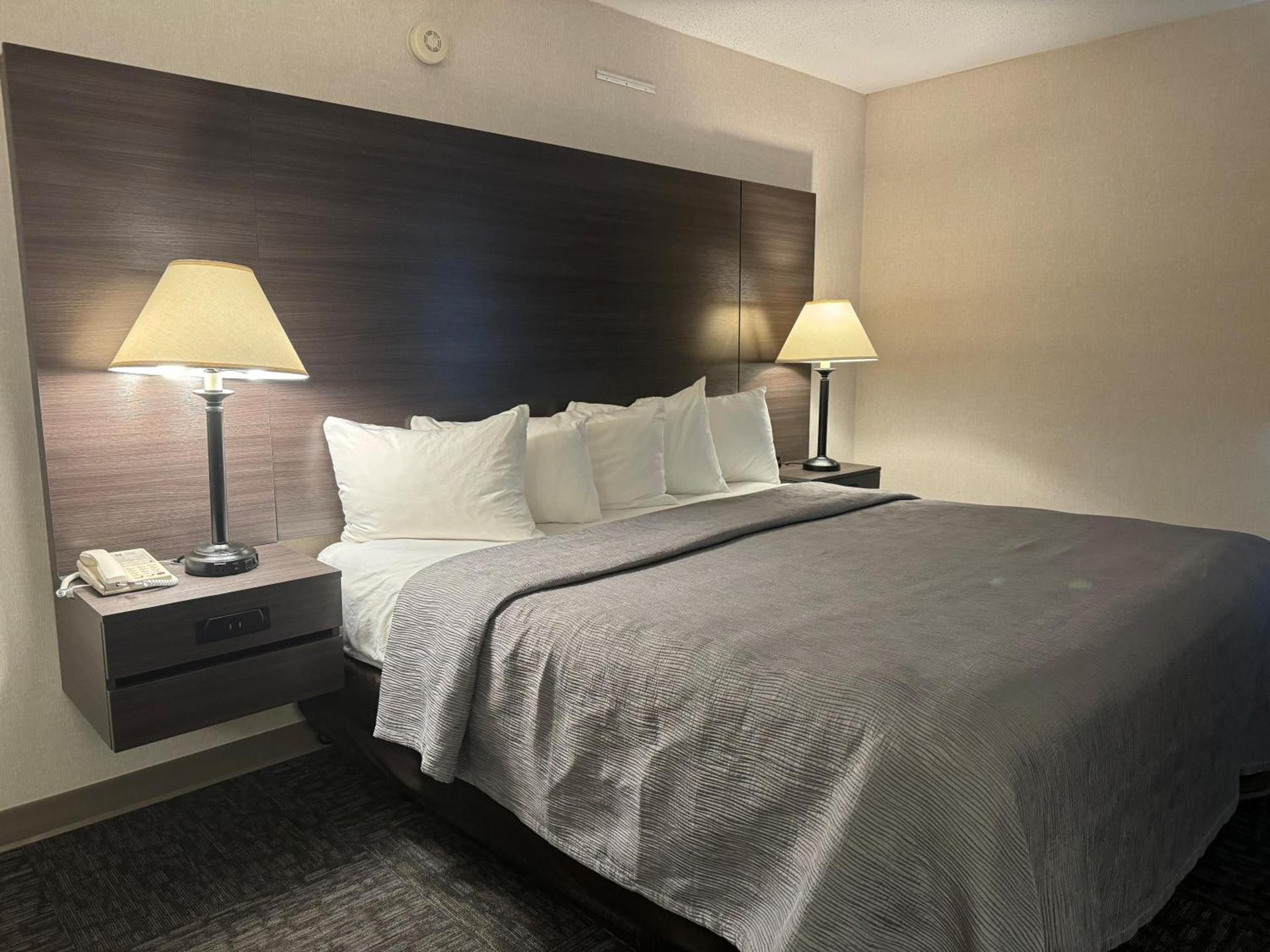 Quality Inn Spearfish I-90 photo 34