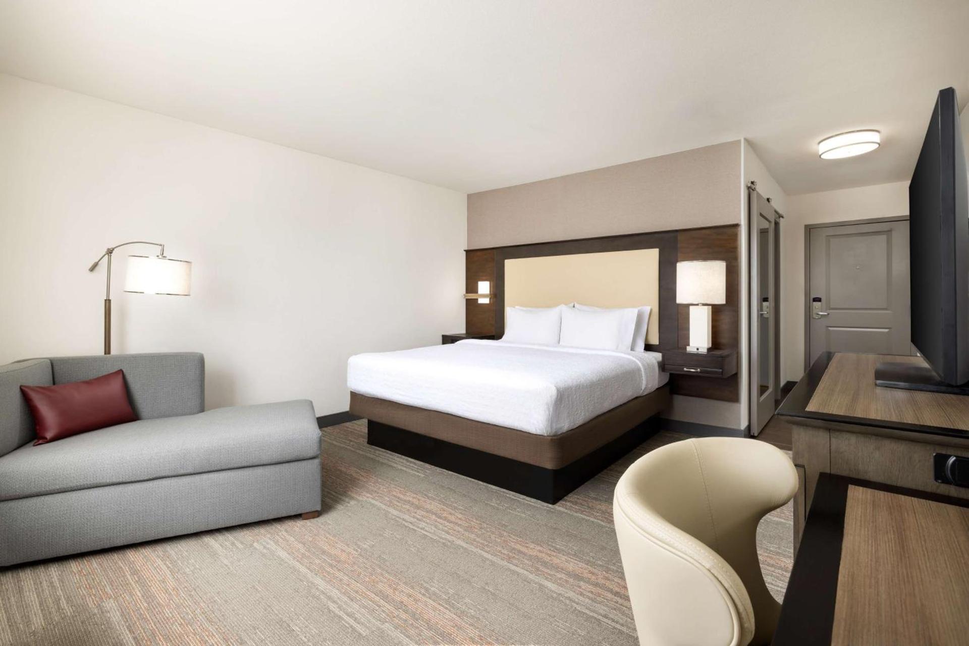 Hampton Inn & Suites - Napa, CA photo 24