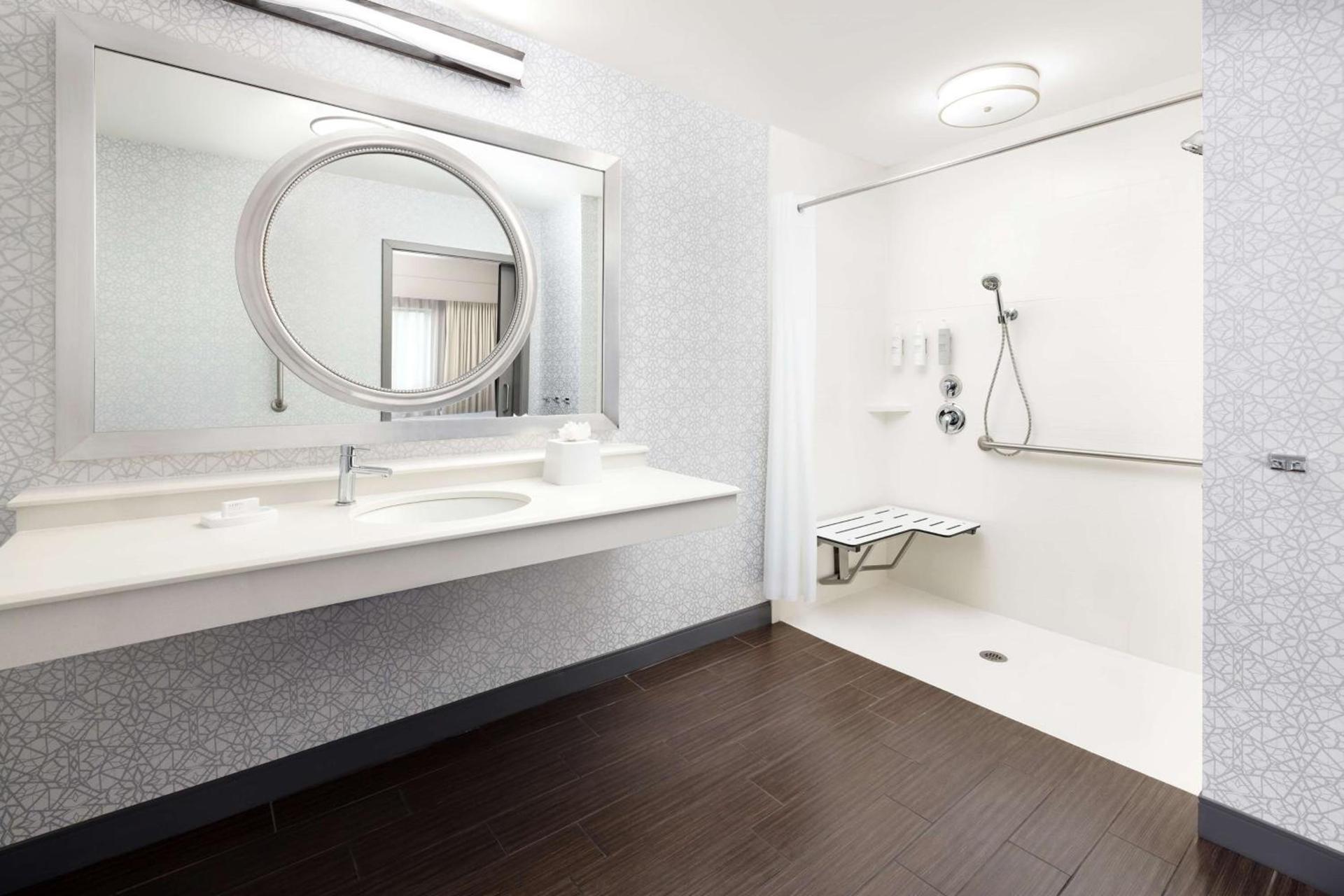 Hampton Inn & Suites - Napa, CA photo 28