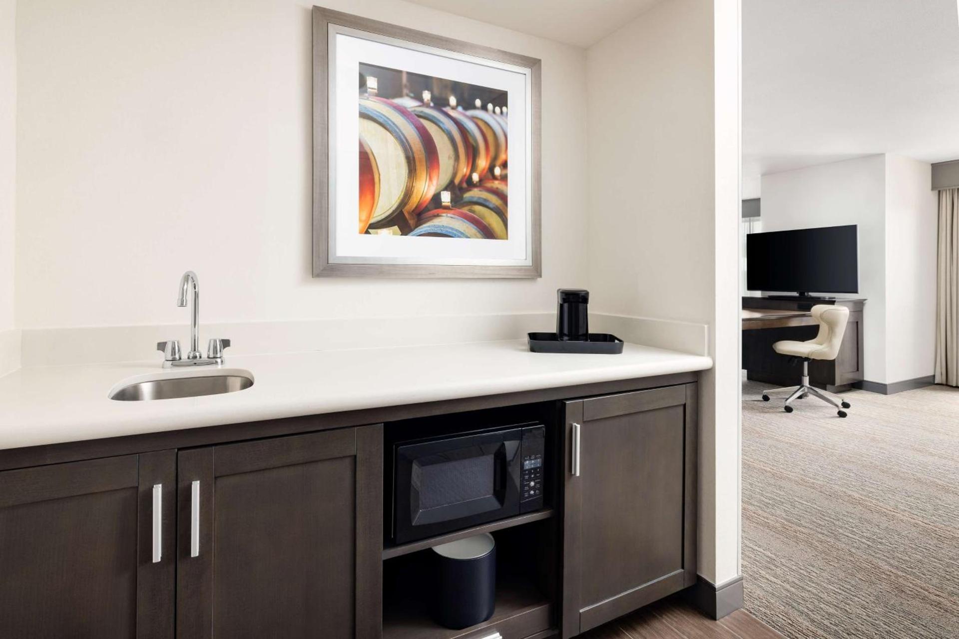 Hampton Inn & Suites - Napa, CA photo 29