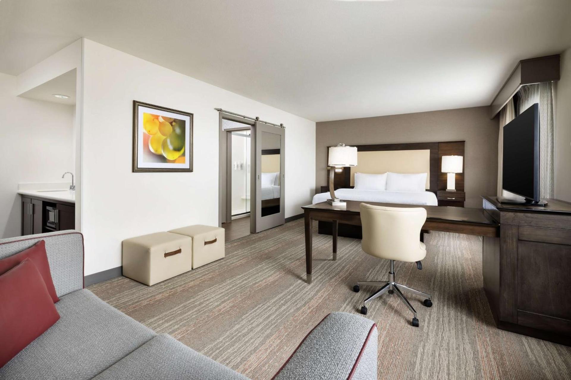 Hampton Inn & Suites - Napa, CA photo 31