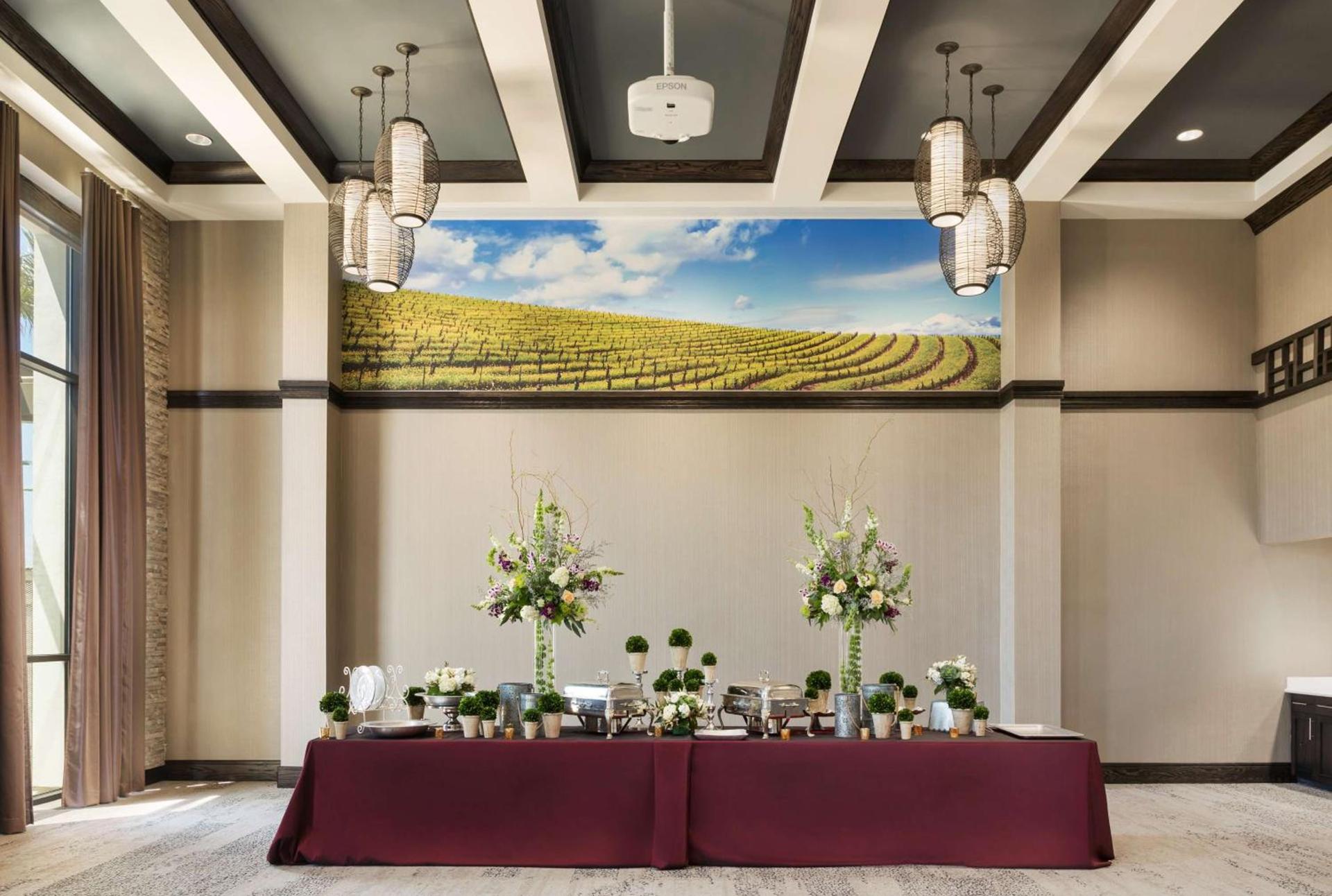 Hampton Inn & Suites - Napa, CA photo 48