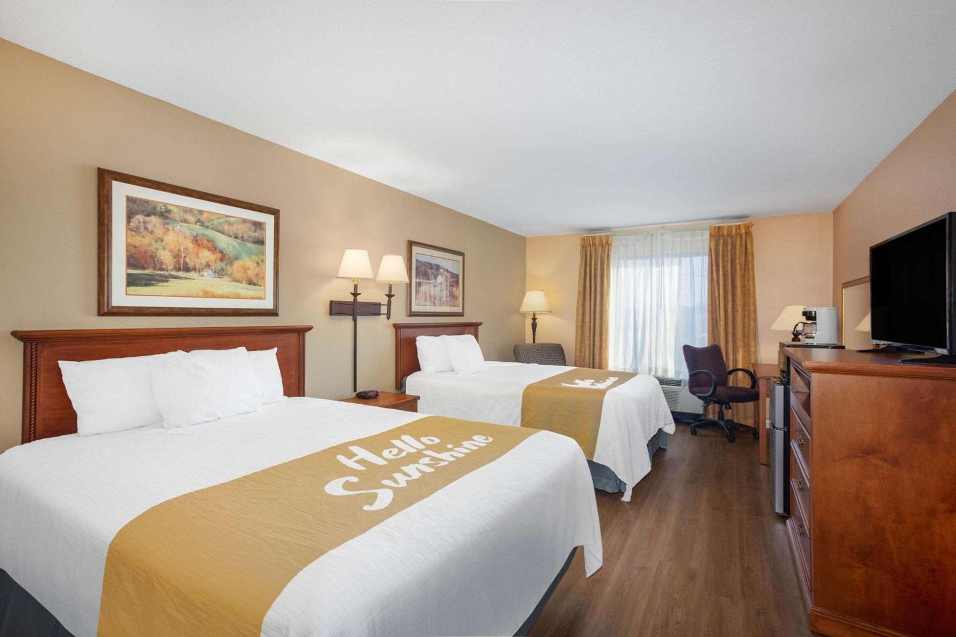 Days Inn & Suites by Wyndham Cuba photo 22
