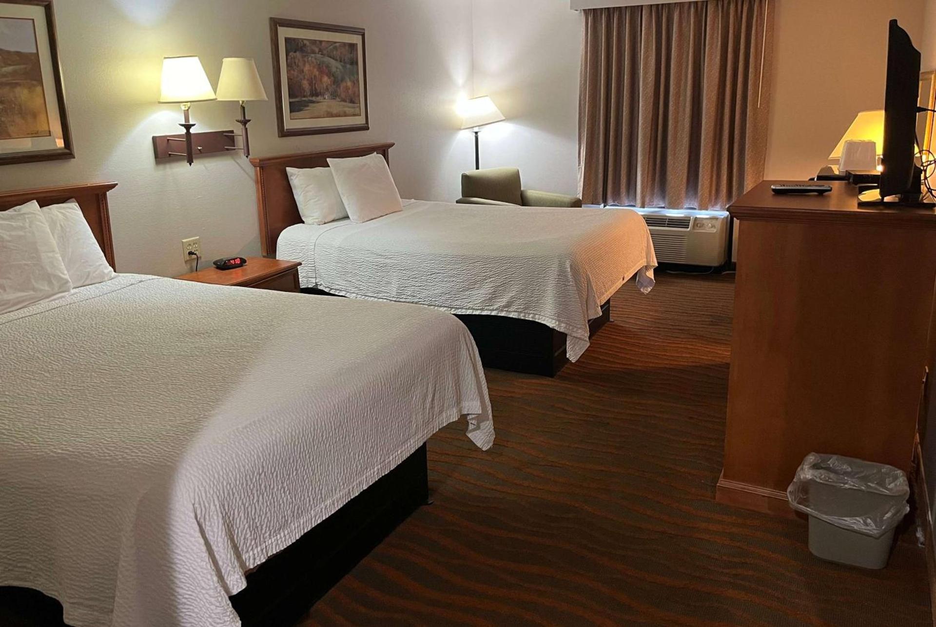 Days Inn & Suites by Wyndham Cuba photo 24