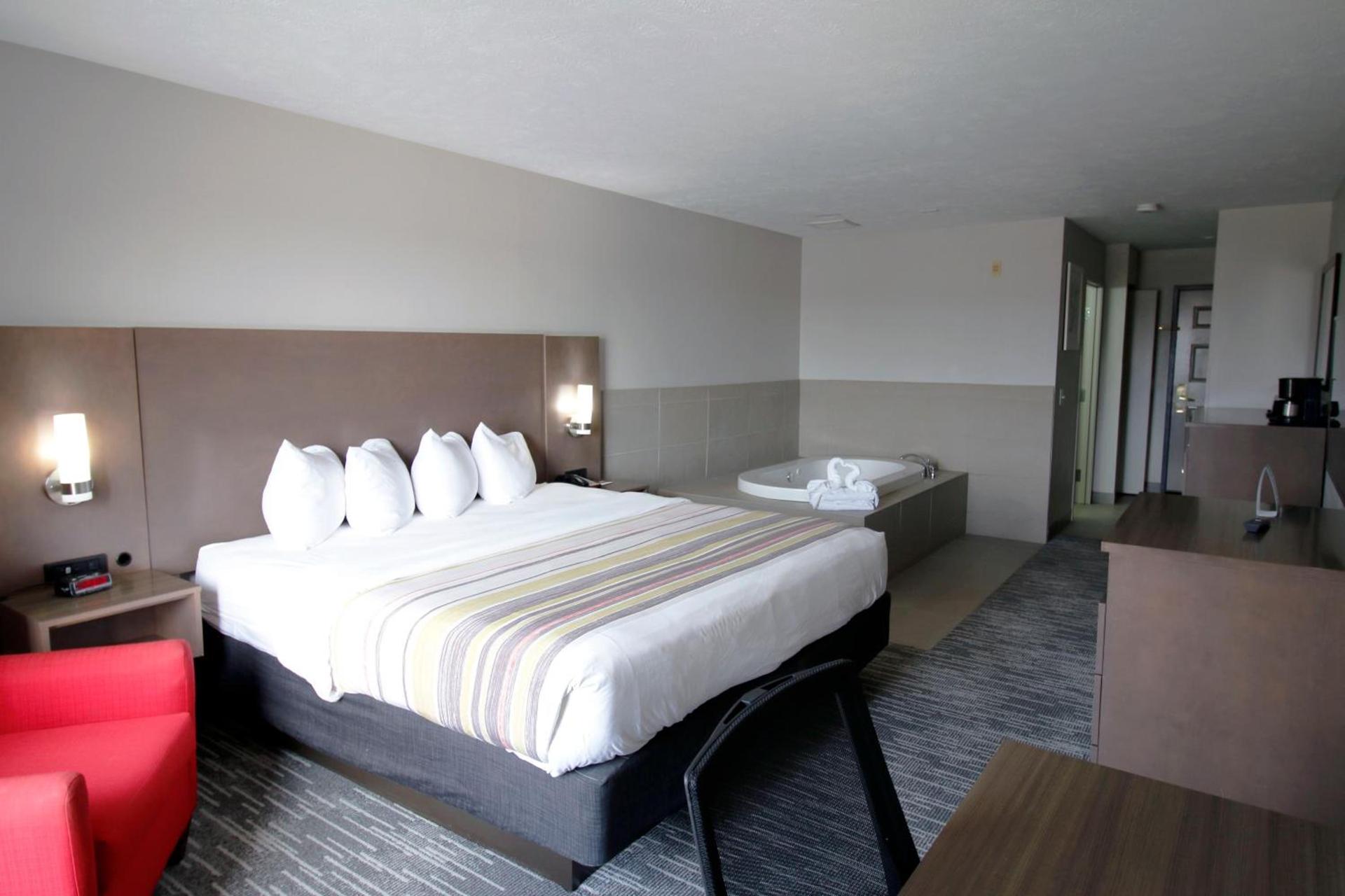 Country Inn & Suites by Radisson, Council Bluffs, IA photo 8