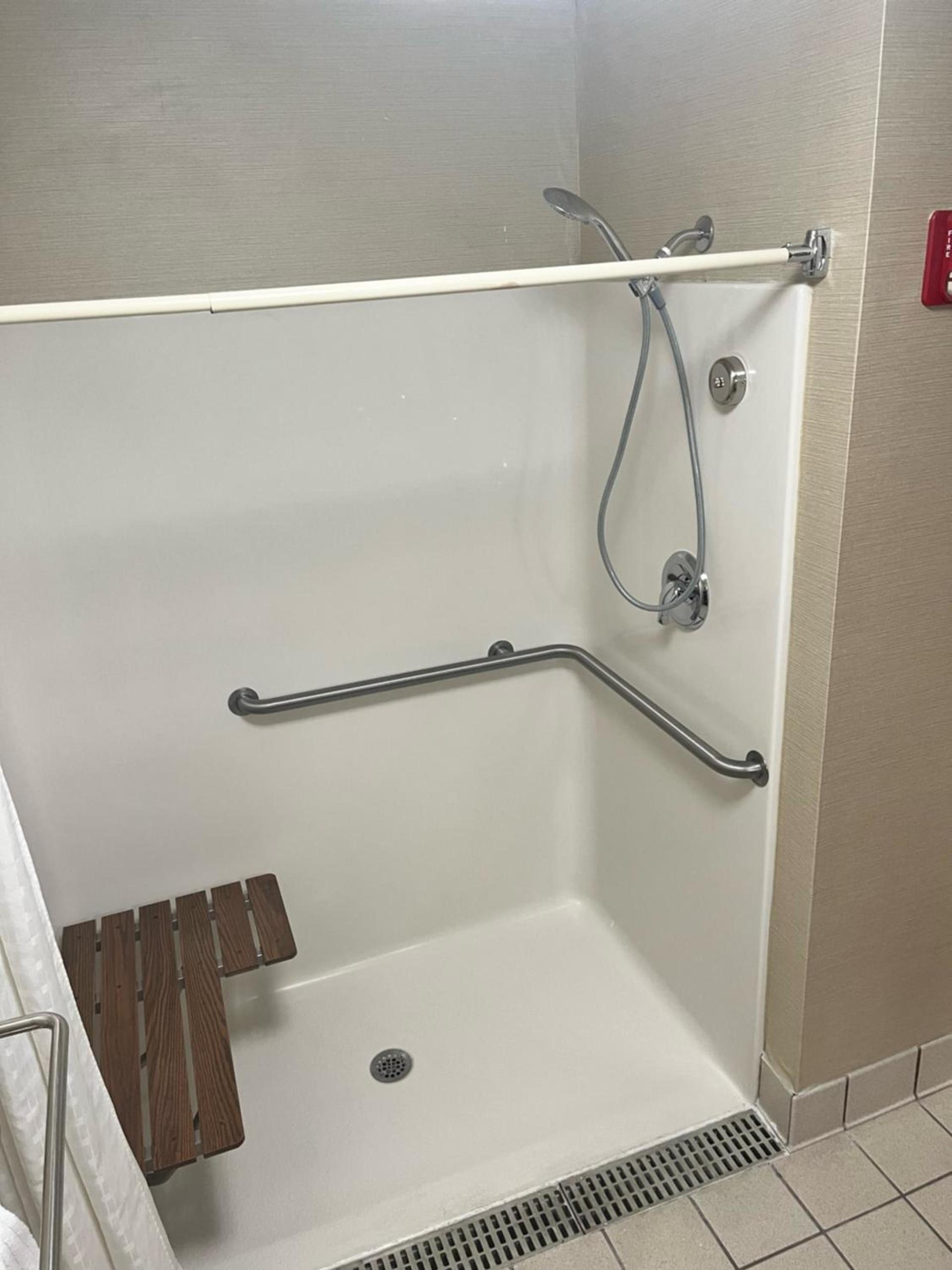 Comfort Inn & Suites Jackson North photo 33