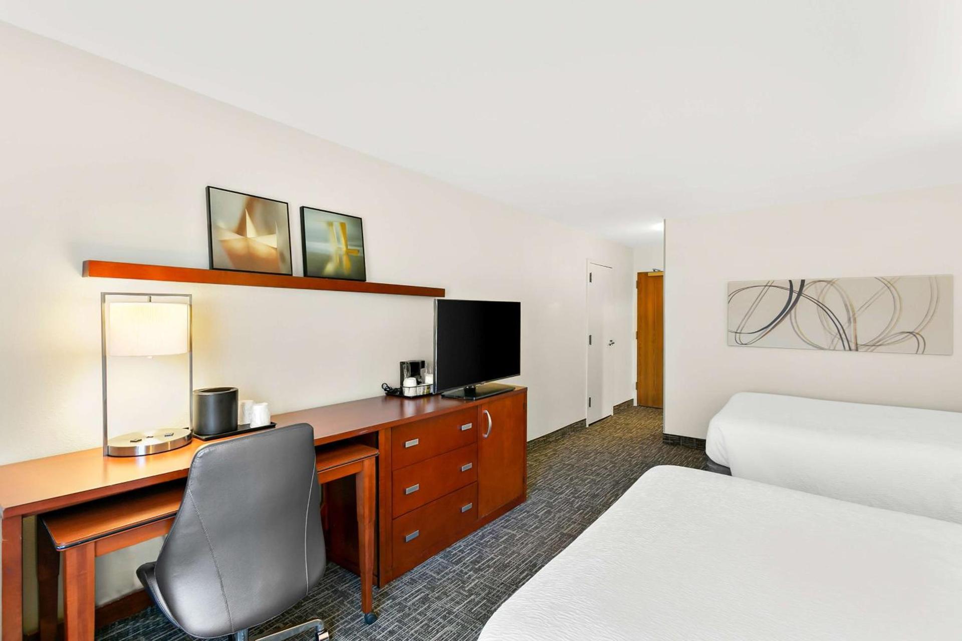 Sonesta Select Greenbelt College Park photo 7