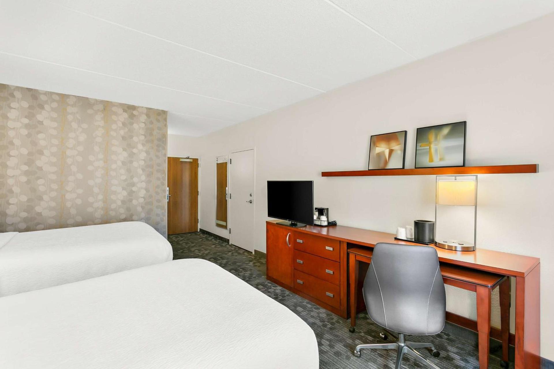Sonesta Select Greenbelt College Park photo 9